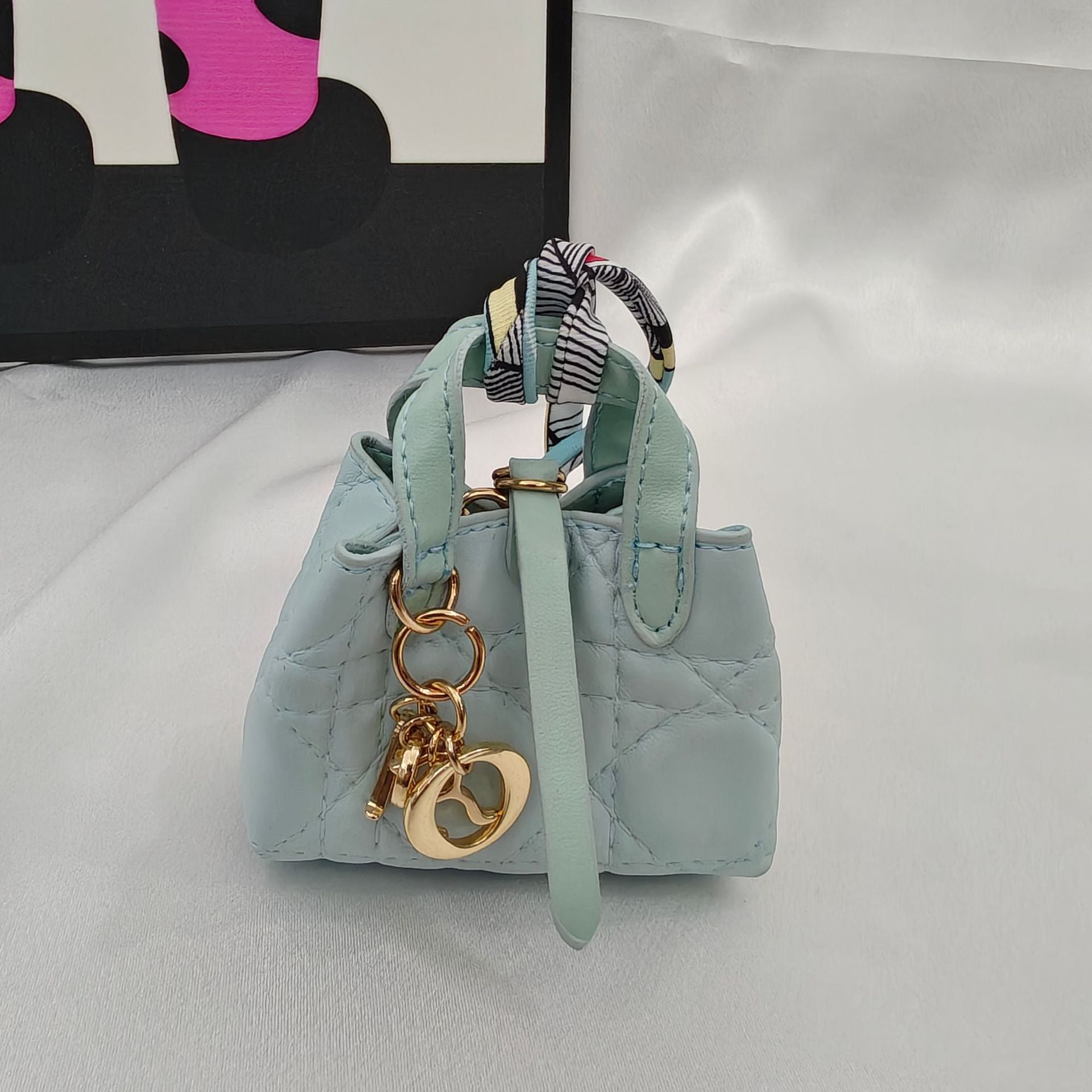 bf4dc359-9054-41f0-ba8a-0ddb4794e3a2