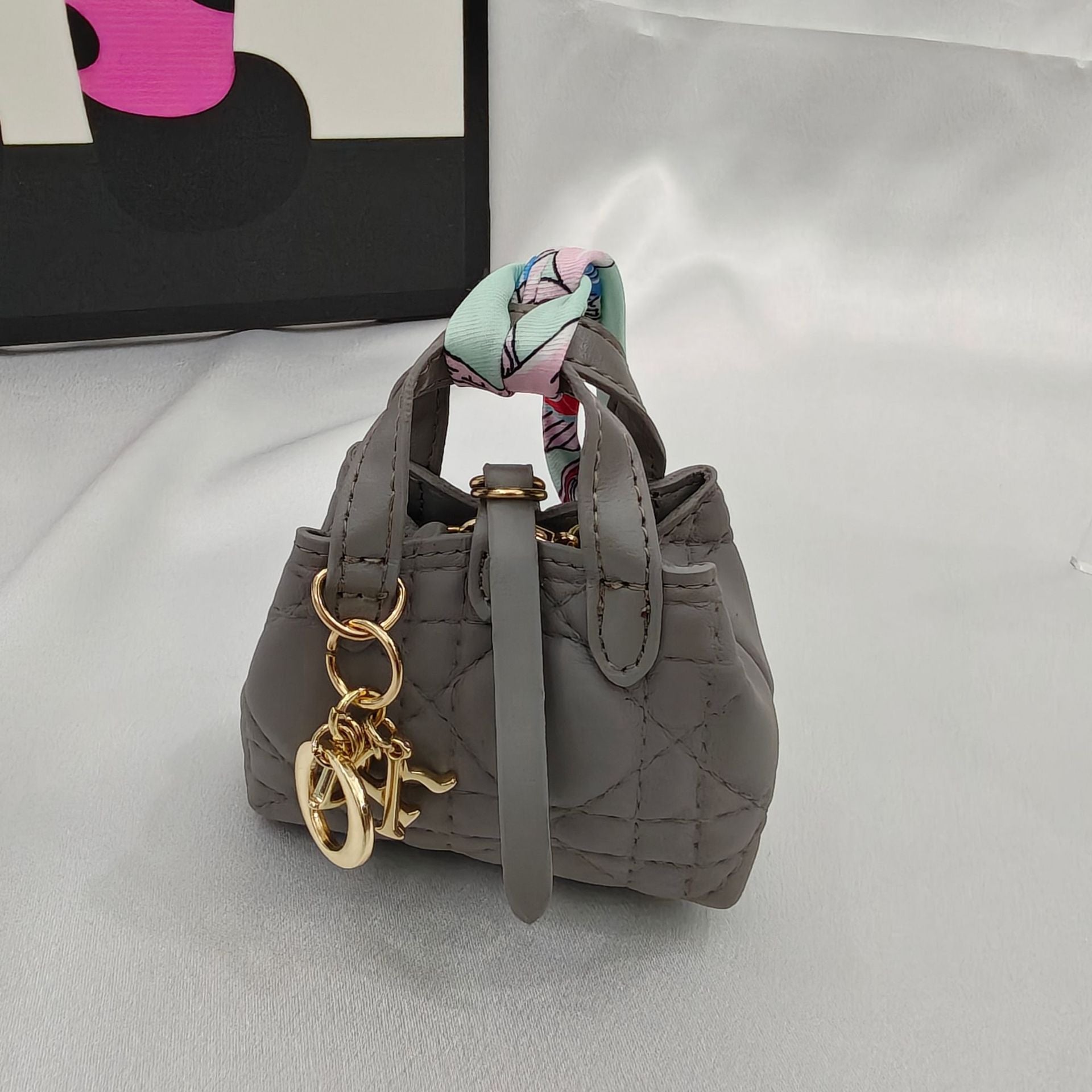 07a099aa-e9cc-4da9-a2b4-110c76d48fd3