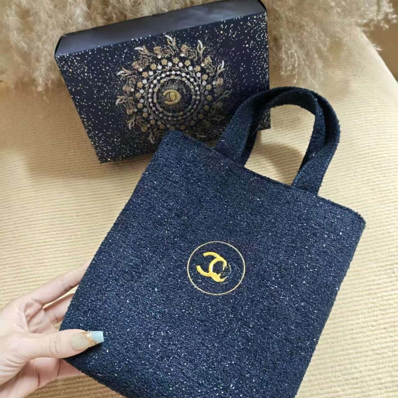 8b703814-29c9-4086-a500-88e0125f241a