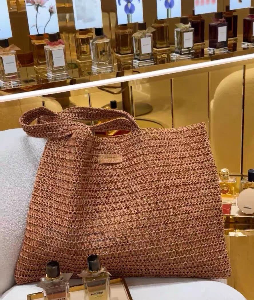 a06191a8-4af7-47de-80b5-0cd78e5cdf6b