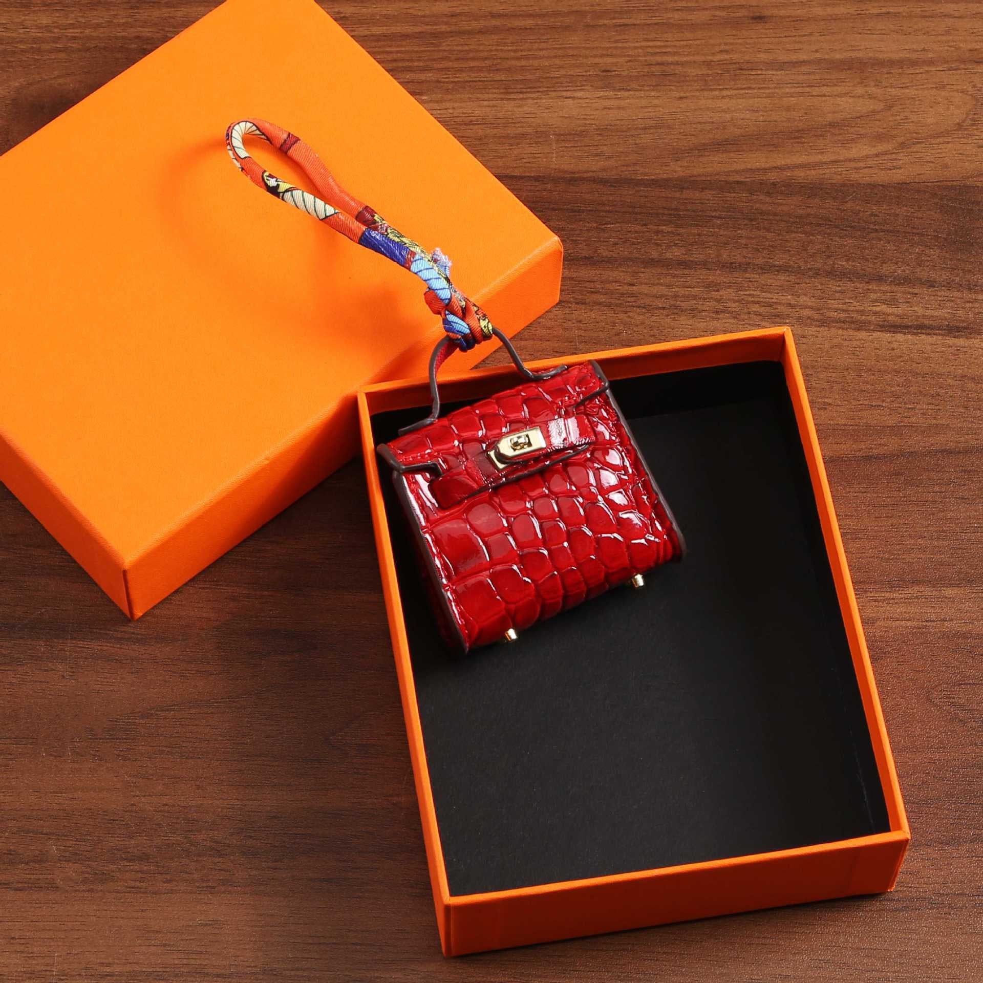 4a015492-b313-4ae0-9ede-778c85b5c507