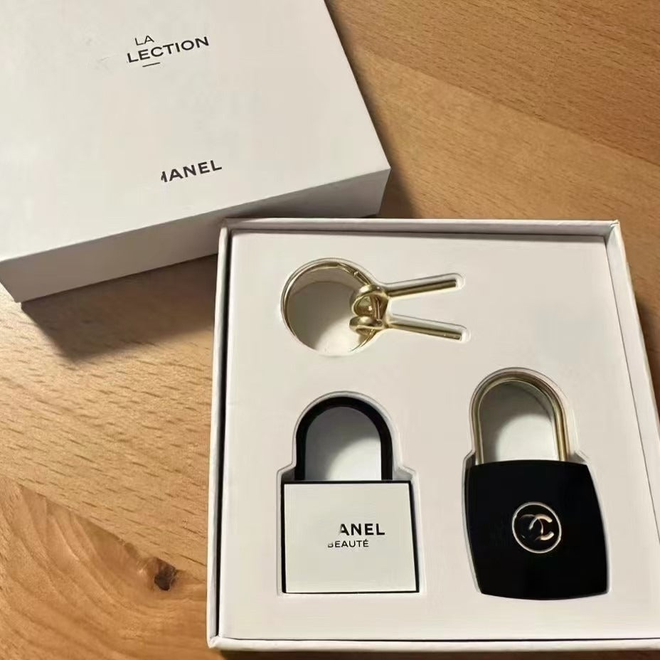 a9cd02e5-84b7-48e5-bd73-7dc16880b6f2