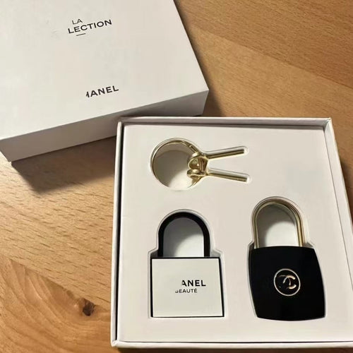 a9cd02e5-84b7-48e5-bd73-7dc16880b6f2