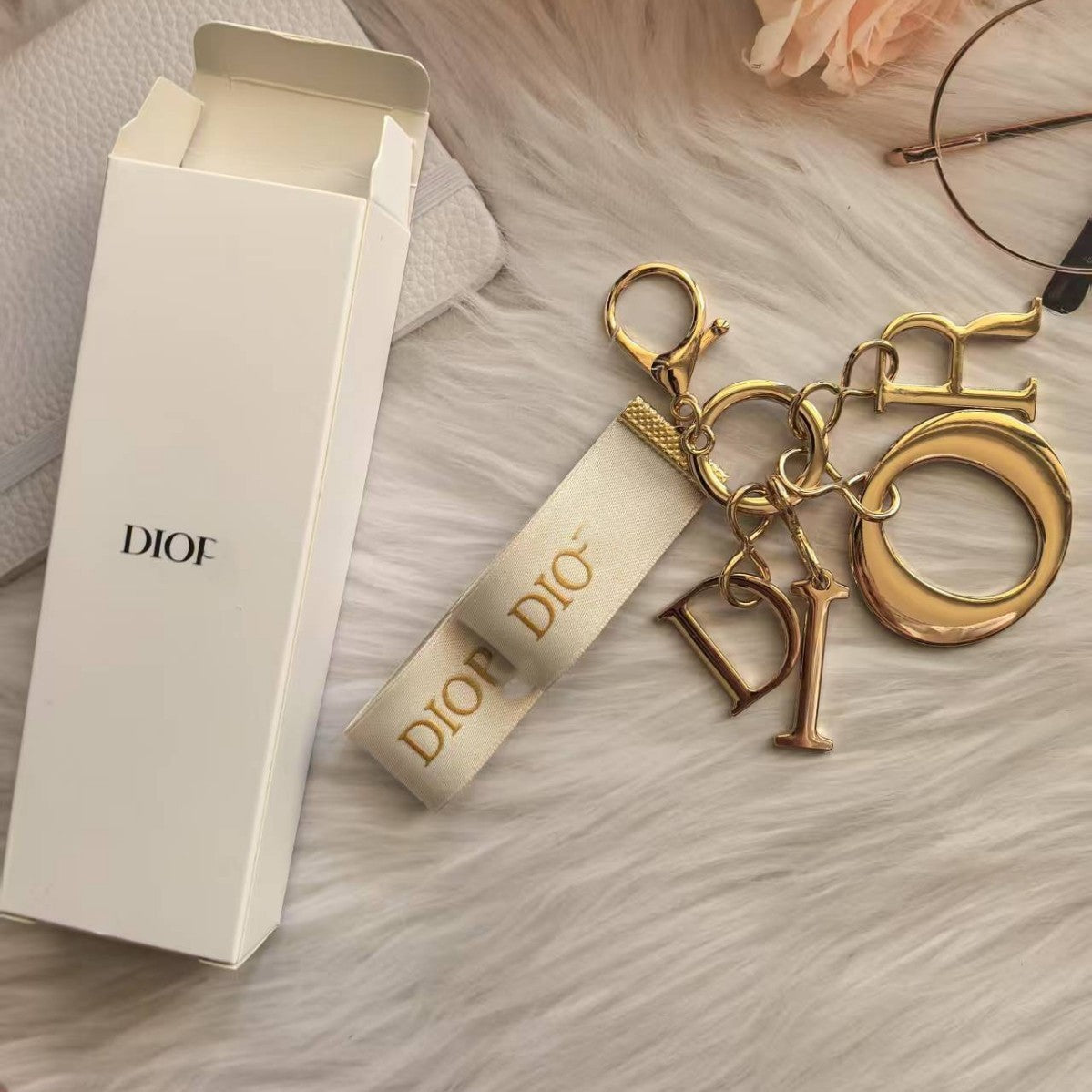 4e4dc848-9958-4df5-8dbf-a70030d0eca6