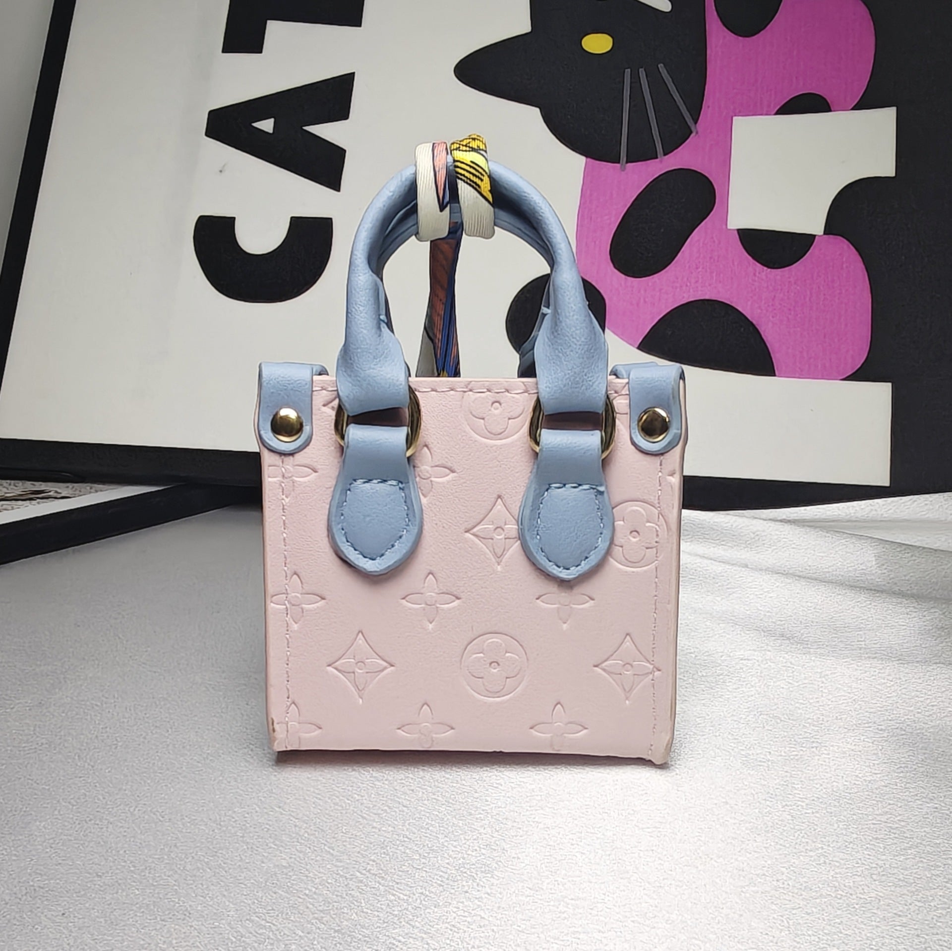 e8d00b56-14cc-4141-91d9-71e67ccf0296