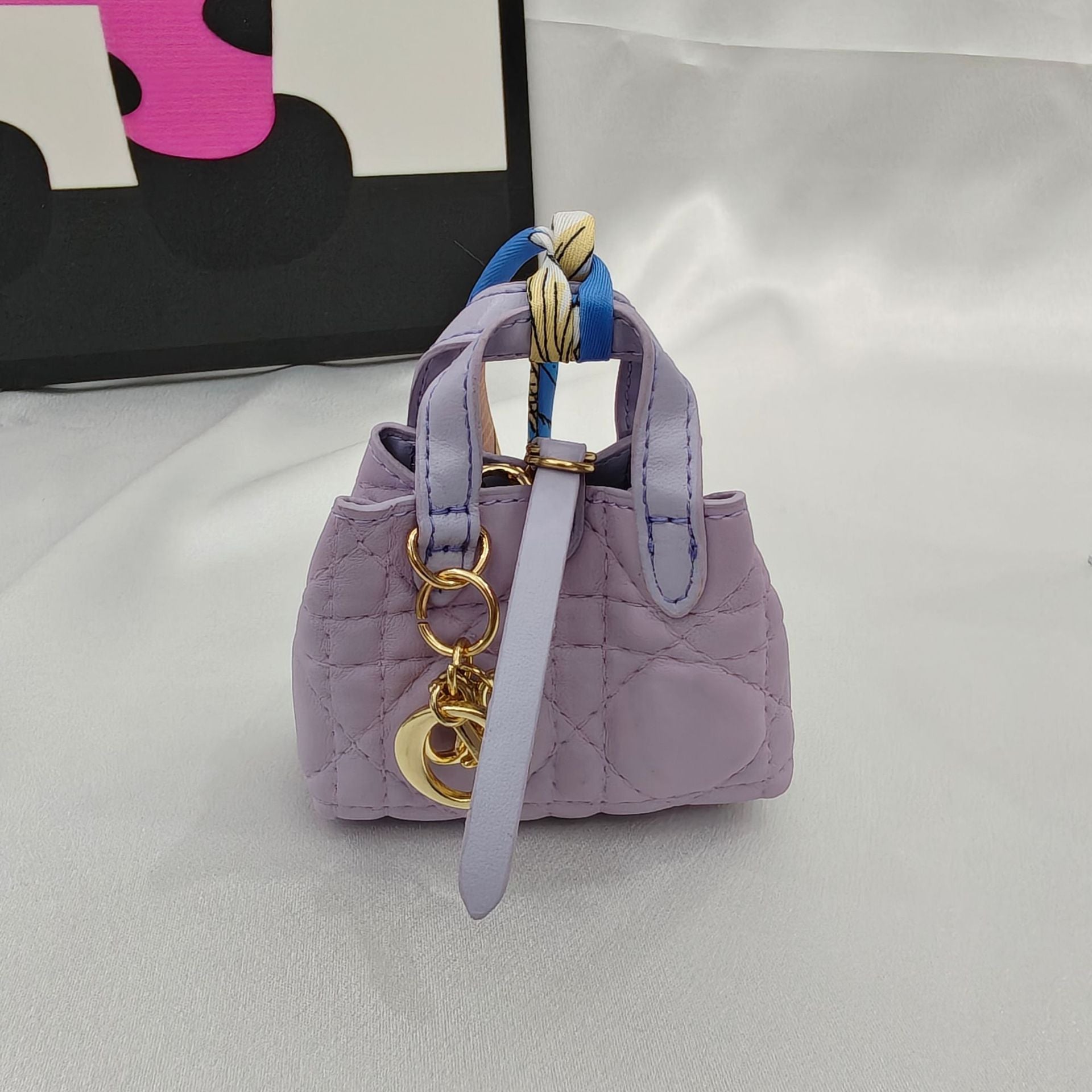 9f394c16-3e87-46e1-8821-5e400aa35990