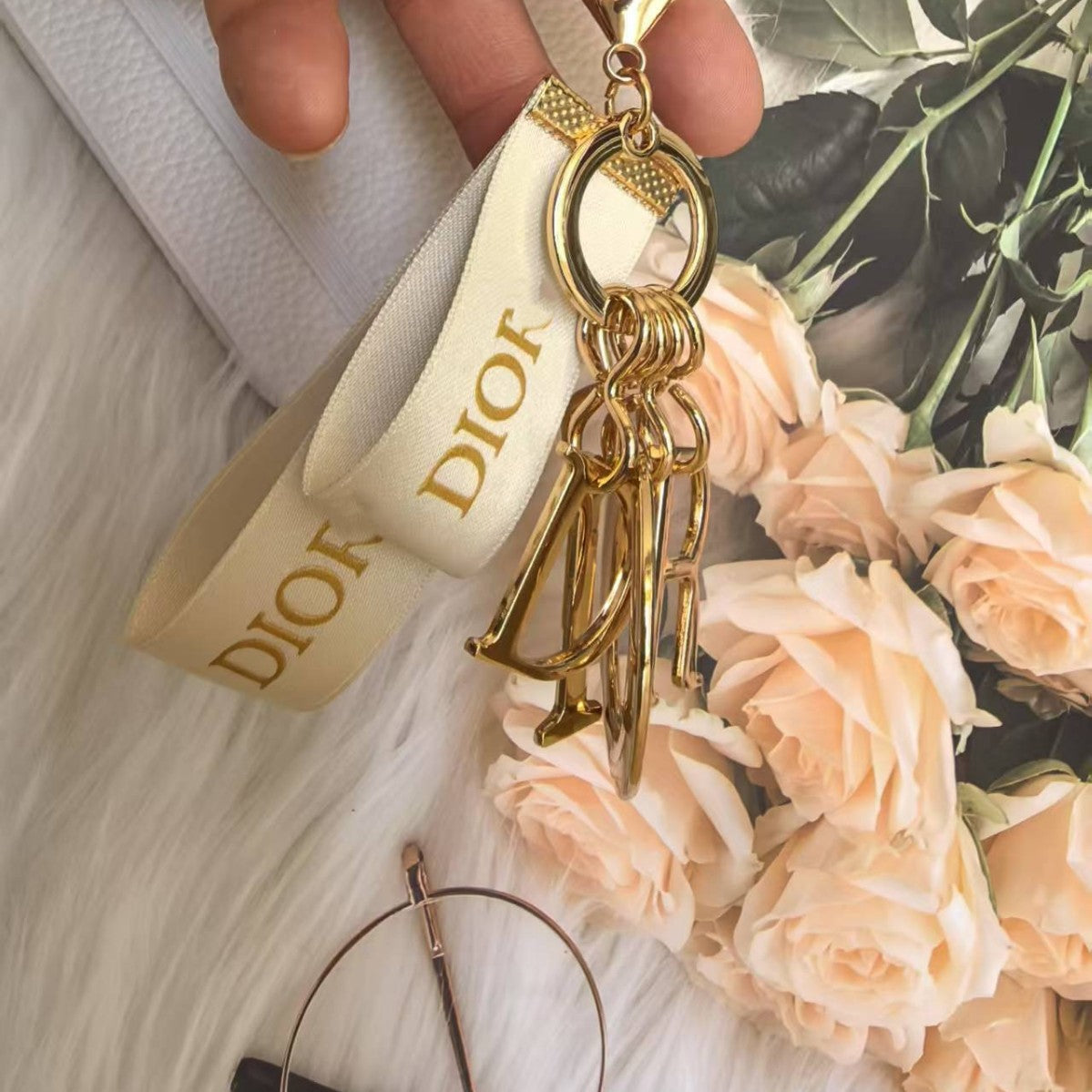 53eb9b2a-1d35-49eb-8e40-45e33616b18f