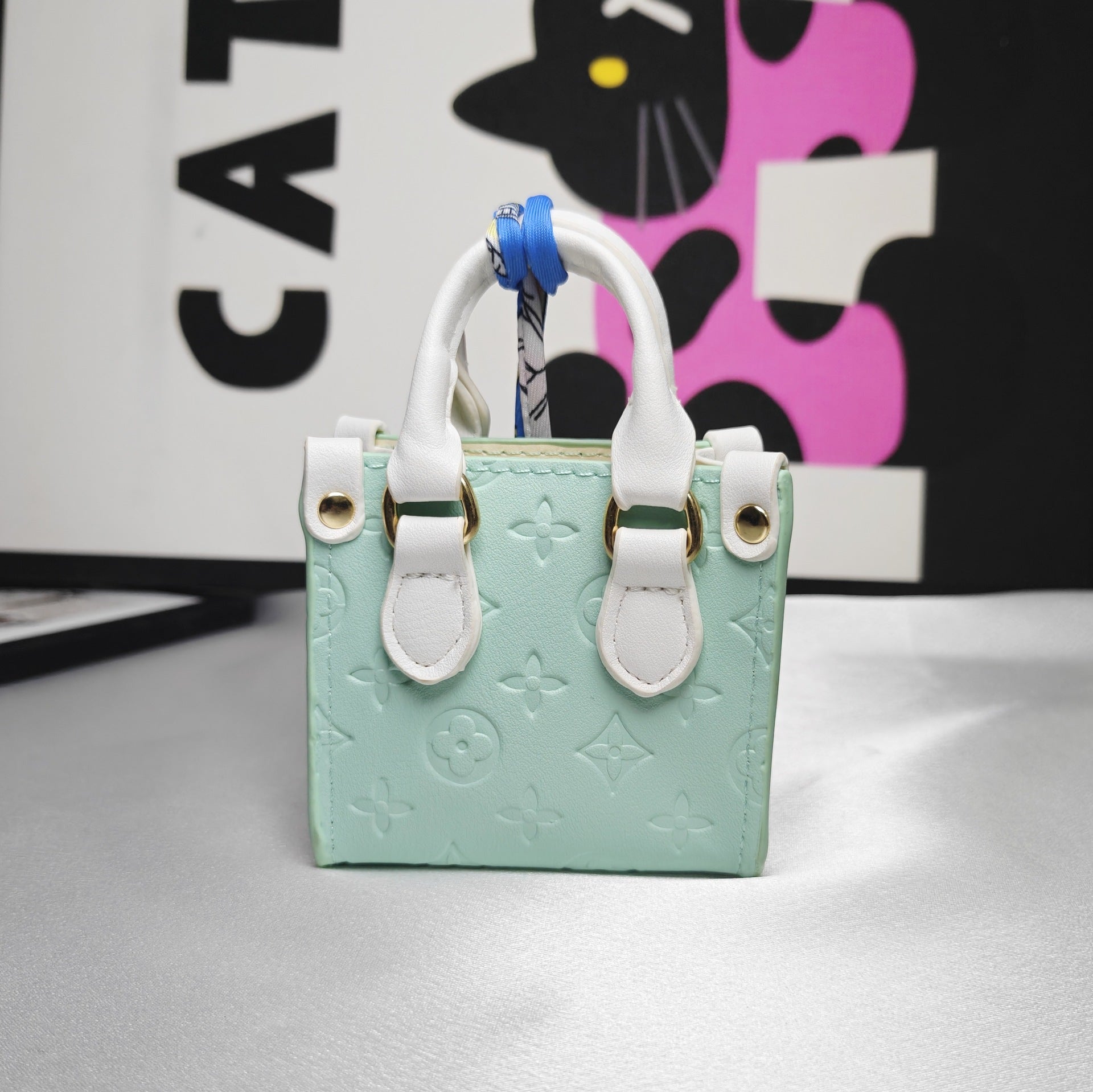 63cabf67-8fcd-43f9-8c41-1f025e029151