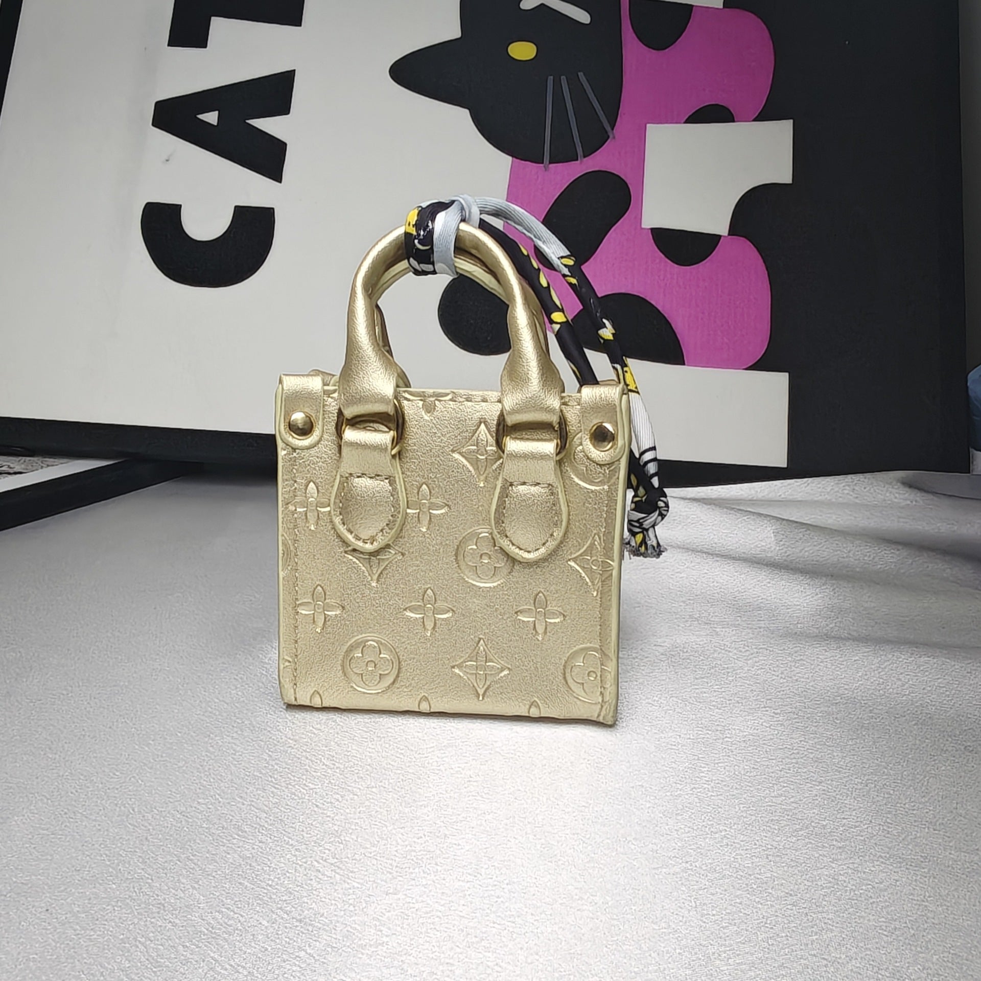 4d0e5771-796e-4447-80b7-468b30efb55d